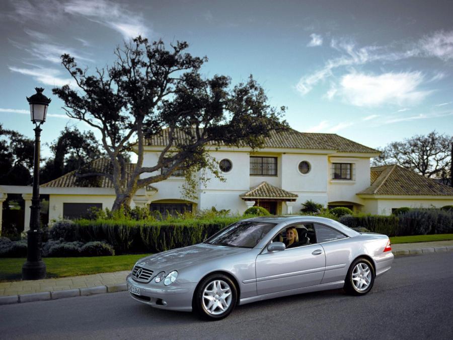  Mercedes-Benz CL500 1999 года  (фото 16 из 30)